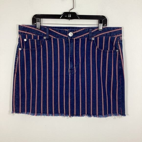 American Eagle Mini Skirt Red White Blue Denim Striped Stretch July 4th Size 16 - Picture 2 of 9